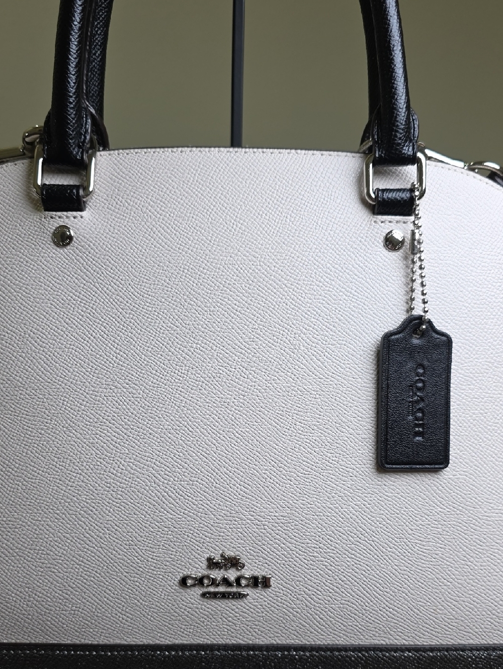 Coach F31074 Large Sierra Colorblock Satchel Chalk/Metallic Silver/SV EUC - Picture 4 of 16